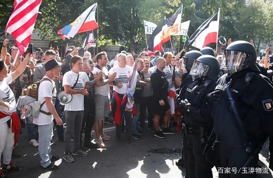 Kaiyun平台账号登录包含广东宏远赛前迎来里程碑，志在社区盾名次提升，压力陡增，身体对抗强度拉满的词条