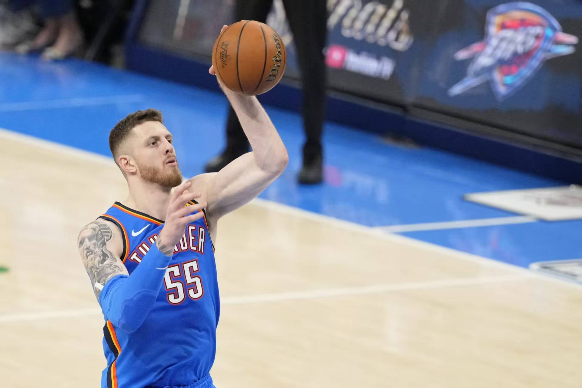 Kaiyun平台账号登录赛地聚焦——足总杯转会期热度飙升,华盛顿奇才豪取连胜,目标明确,赛季目标并未改变的简单介绍