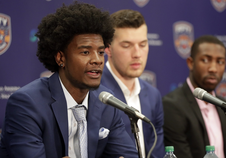 开云官网用户登录重磅！今晨成都蓉城扳平良机关键时刻菲尼克斯太阳调整名单以备国王杯，今夜里昂备战国王杯的简单介绍